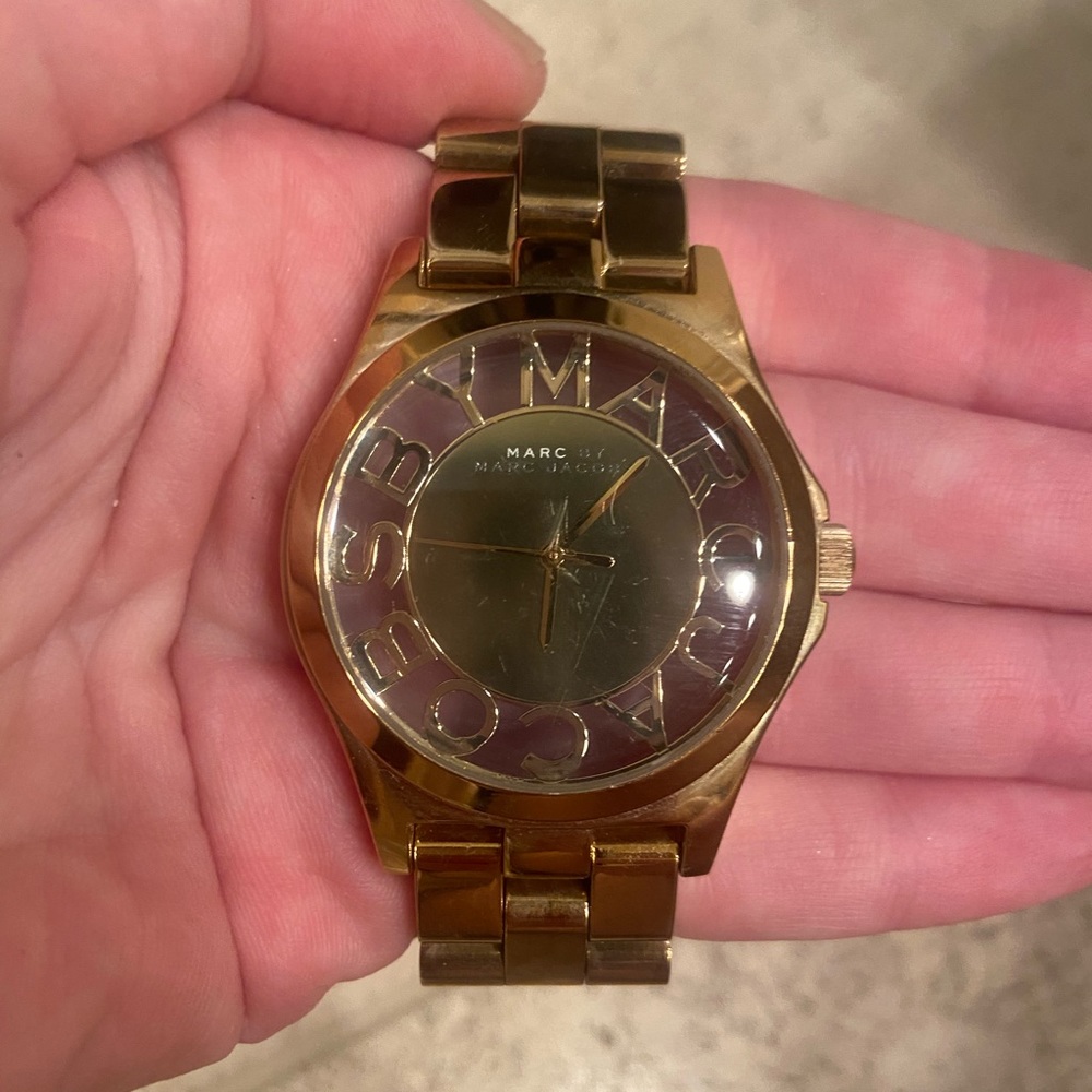 Marc Jacob’s Gold Watch
